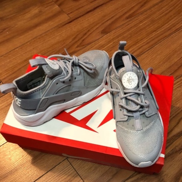 Nike Shoes | Nike Huarache Kids Grey 